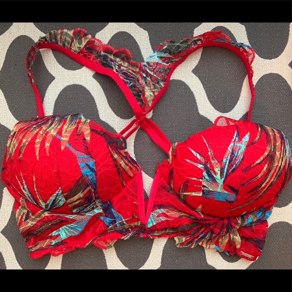 VICTORIA SECRET PINK BRALETTE